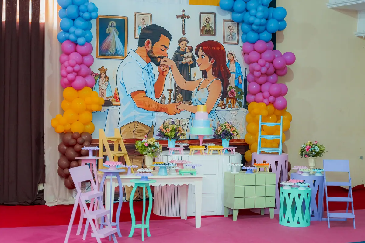 Salão Kinder montado para festa infantil